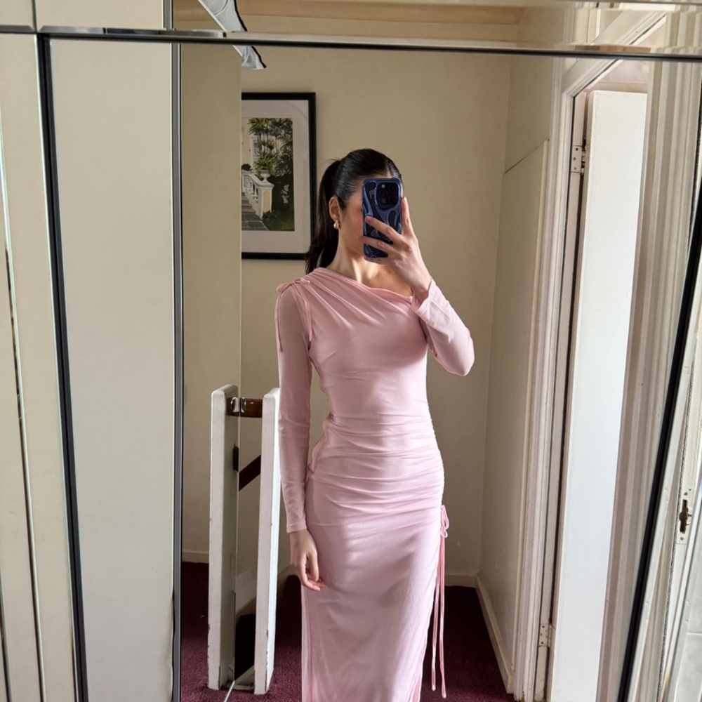 Elegant Pink Long Sleeve Dress
